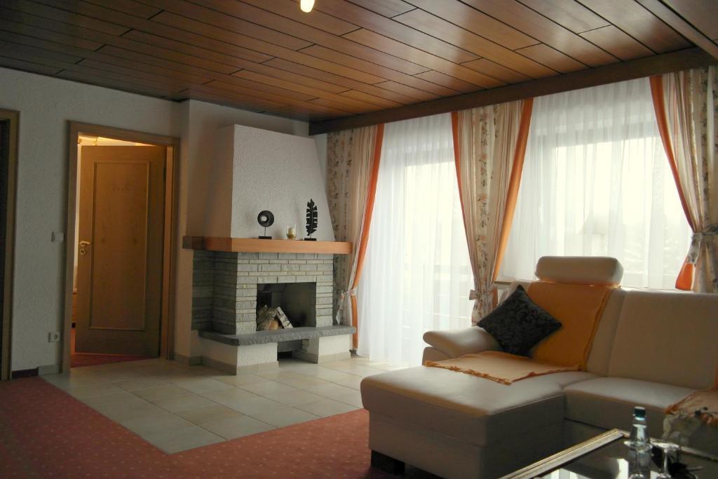 Landhotel Windlicht Krombach  Room photo